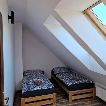 Hej To Tu קרפאז'